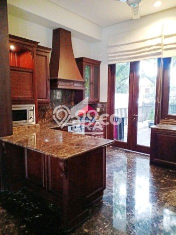 Rumah Elit Modern Siap Huni di Pondok Indah Jakarta Selatan Rumah Elit Modern Siap Huni di Pondok Indah Jakarta Selatan
