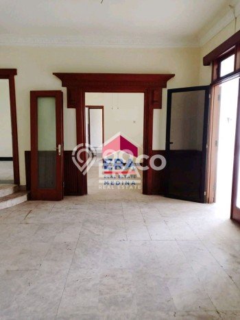 Siap Huni Rumah Mewah 4 Kamar di Pancoran Dekat ke Mana Saja Siap Huni Rumah Mewah 4 Kamar di Pancoran Dekat ke Mana Saja