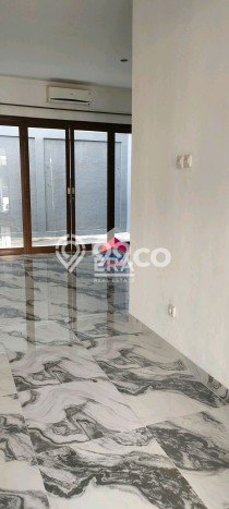 Rumah Luxury Modern Tanpa Renovasi di Sektor 9-Bintaro Tangerang Selatan Rumah Luxury Modern Tanpa Renovasi di Sektor 9-Bintaro Tangerang Selatan