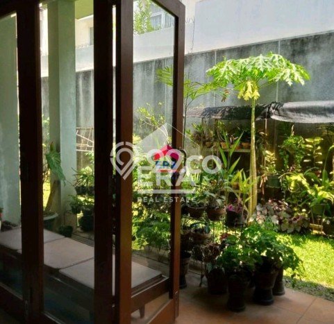 Rumah Mewah LB 225m2 Siap Huni Desain Elegan di Sektor 9-Bintaro, Tangerang Selatan Rumah Mewah LB 225m2 Siap Huni Desain Elegan di Sektor 9-Bintaro, Tangerang Selatan