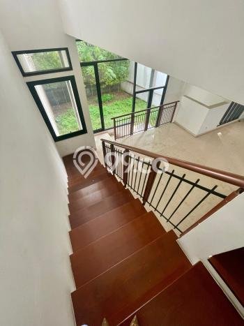 For Sale! Luxury House LT 202m2 Desain Elegan di Ragunan For Sale! Luxury House LT 202m2 Desain Elegan di Ragunan