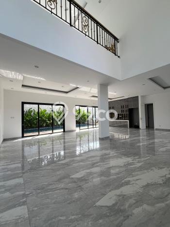 Ready to Use! Luxury House LT 440m2 Desain Elegan di Bintaro Ready to Use! Luxury House LT 440m2 Desain Elegan di Bintaro