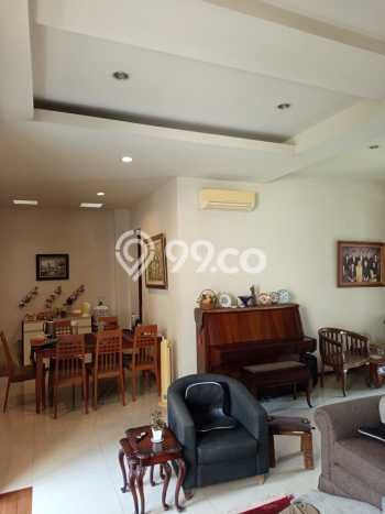 Rumah Luxury Modern Tanpa Renovasi di Sektor 9-Bintaro Tangerang Selatan Rumah Luxury Modern Tanpa Renovasi di Sektor 9-Bintaro Tangerang Selatan
