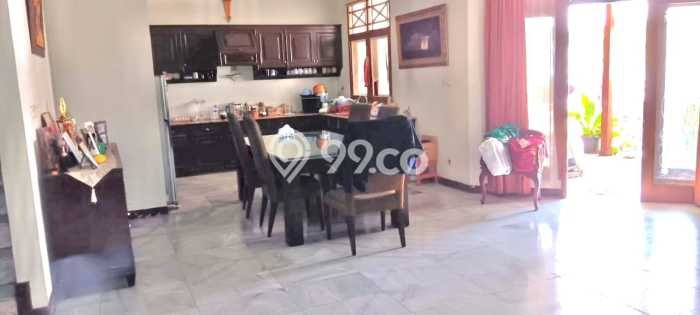 Rumah Mewah LB 400m2 Siap Pakai Desain Elegan di Jati Padang, Jakarta Selatan Rumah Mewah LB 400m2 Siap Pakai Desain Elegan di Jati Padang, Jakarta Selatan
