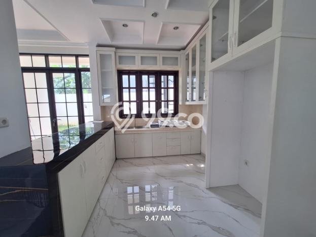 Rumah Elit Modern Siap Huni di Pondok Karya Jakarta Selatan Rumah Elit Modern Siap Huni di Pondok Karya Jakarta Selatan
