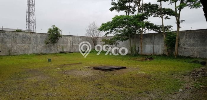 AREA KOMERSIAL! Gudang Disewakan Kawasan Indihiang, Luas 800m2m², Jalan Utama, Siap Bisnis AREA KOMERSIAL! Gudang Disewakan Kawasan Indihiang, Luas 800m2m², Jalan Utama, Siap Bisnis