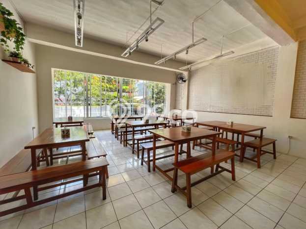 Komersial paling strategis disewakan di Regol Bandung Komersial paling strategis disewakan di Regol Bandung