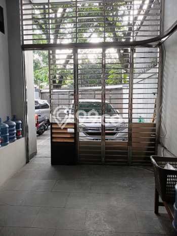 Rumah Disewakan Bandung LT 188m2 LB 275m2 Area Sayap Dago Rumah Disewakan Bandung LT 188m2 LB 275m2 Area Sayap Dago