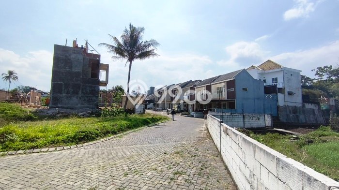 PELUANG INVESTASI! Vila Kawasan , Area 90m2m², ROI Tinggi PELUANG INVESTASI! Vila Kawasan , Area 90m2m², ROI Tinggi