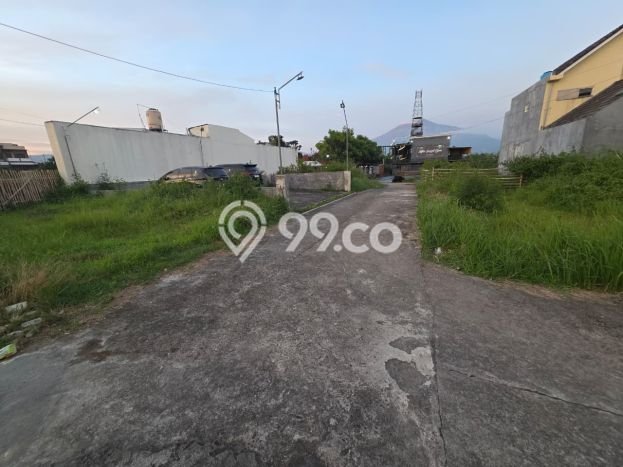 For Sale Rumah 10 Kamar Lokasi Strategis Nyaman dan Strategis di Dau For Sale Rumah 10 Kamar Lokasi Strategis Nyaman dan Strategis di Dau
