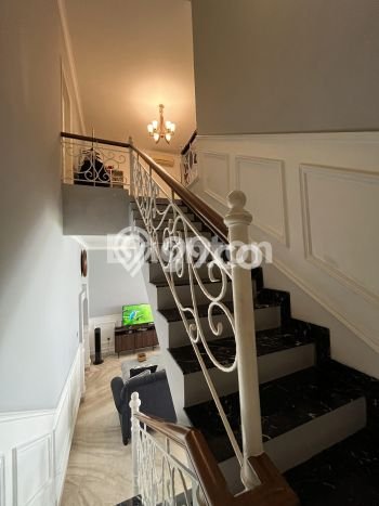 For Sale! Luxury House LT 250m2 Desain Elegan di Pantai Indah Kapuk For Sale! Luxury House LT 250m2 Desain Elegan di Pantai Indah Kapuk