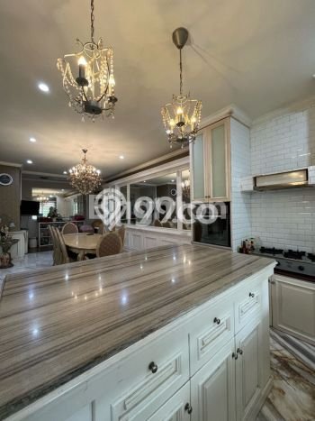 For Sale! Luxury House LT 150m2 Desain Elegan di Pantai Indah Kapuk For Sale! Luxury House LT 150m2 Desain Elegan di Pantai Indah Kapuk