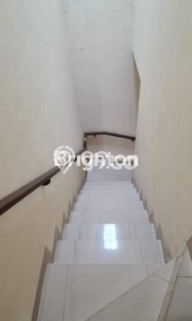 Rumah Elit Modern Siap Huni di Pantai Indah Kapuk Jakarta Utara Rumah Elit Modern Siap Huni di Pantai Indah Kapuk Jakarta Utara