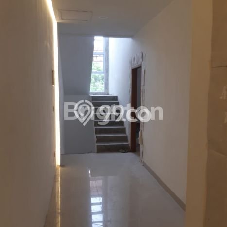 For Sale Rumah Elit Exclusive di Cengkareng, Jakarta Barat For Sale Rumah Elit Exclusive di Cengkareng, Jakarta Barat