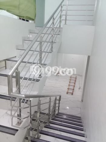 Rumah Luas Asri 3 KT Siap Huni di Angke Jakarta Barat Rumah Luas Asri 3 KT Siap Huni di Angke Jakarta Barat