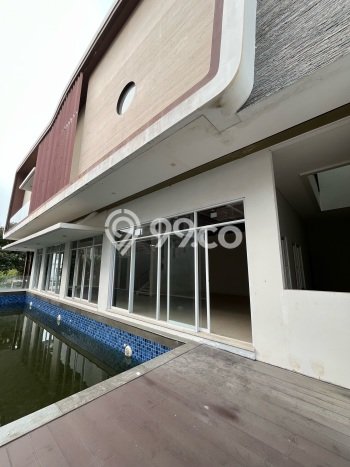 Ready to Use! Premium House LT 358m2 Desain Elegan di Pantai Indah Kapuk Ready to Use! Premium House LT 358m2 Desain Elegan di Pantai Indah Kapuk