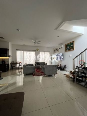Dijual Rumah Luas Megah Dengan View Cantik di Pantai Indah Kapuk, Jakarta Utara Dijual Rumah Luas Megah Dengan View Cantik di Pantai Indah Kapuk, Jakarta Utara