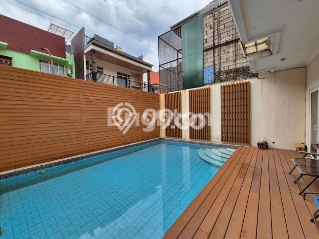 Dijual Rumah Luas Megah Dengan View Eksklusif di Pantai Indah Kapuk, Jakarta Utara Dijual Rumah Luas Megah Dengan View Eksklusif di Pantai Indah Kapuk, Jakarta Utara