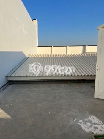 Ruko untuk Disewa di Pusat Jakarta Utara Luas Bangunan 330m2 Ruko untuk Disewa di Pusat Jakarta Utara Luas Bangunan 330m2