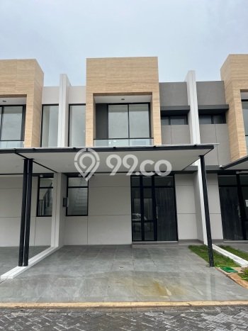 For Sale! Luxury House LT 90m2 Desain Elegan di Pantai Indah Kapuk 2 For Sale! Luxury House LT 90m2 Desain Elegan di Pantai Indah Kapuk 2