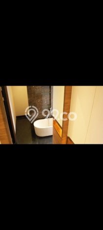 Rumah Nyaman 4 KT LB 365m2 Kondisi Bagus di BSD The Icon Rumah Nyaman 4 KT LB 365m2 Kondisi Bagus di BSD The Icon