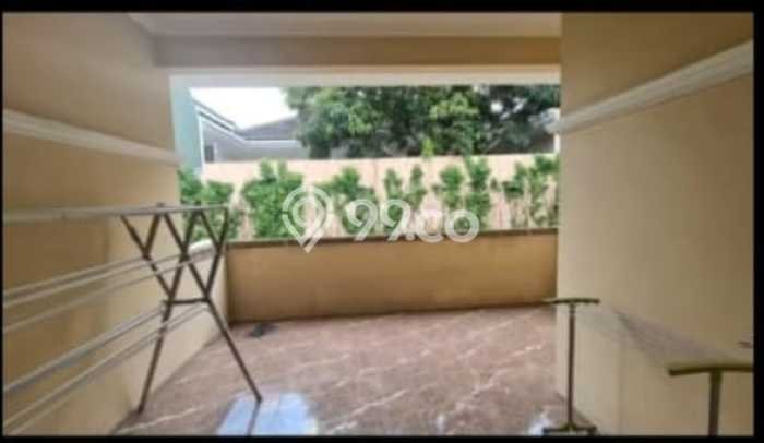 Siap Huni Hunian Elit 5 Kamar di BSD Dekat ke Mana Saja Siap Huni Hunian Elit 5 Kamar di BSD Dekat ke Mana Saja