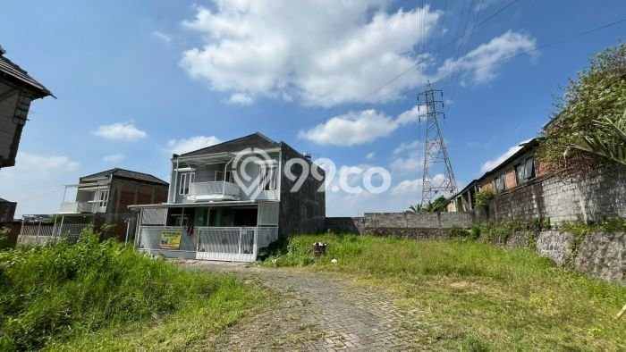 Unit Kost Dijual di Malang Spesifikasi 10 Kamar Tidur dan Kawasan Strategis Unit Kost Dijual di Malang Spesifikasi 10 Kamar Tidur dan Kawasan Strategis