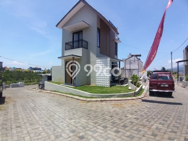 FOR SALE! Vila Kawasan Batu, Area 60m2m², Posisi Premium FOR SALE! Vila Kawasan Batu, Area 60m2m², Posisi Premium