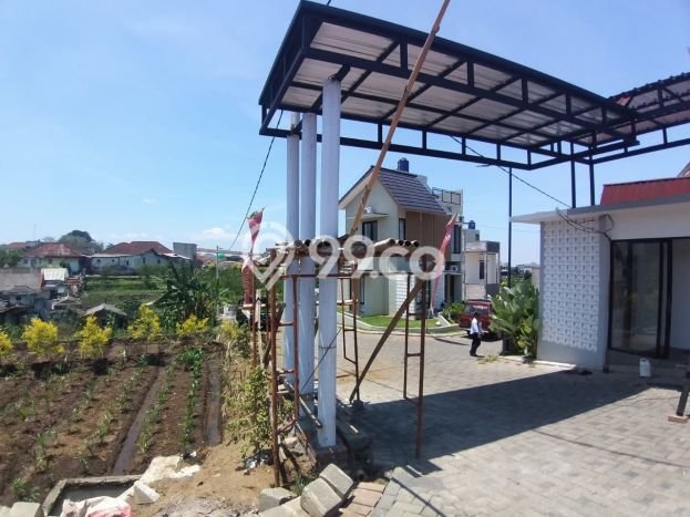 FOR SALE! Vila Kawasan Batu, Area 60m2m², Posisi Premium FOR SALE! Vila Kawasan Batu, Area 60m2m², Posisi Premium