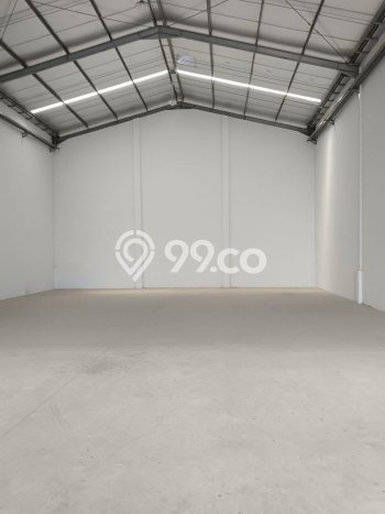 KAWASAN PREMIUM! Gudang di Waru, Luas 468m2m², Pusat Bisnis KAWASAN PREMIUM! Gudang di Waru, Luas 468m2m², Pusat Bisnis