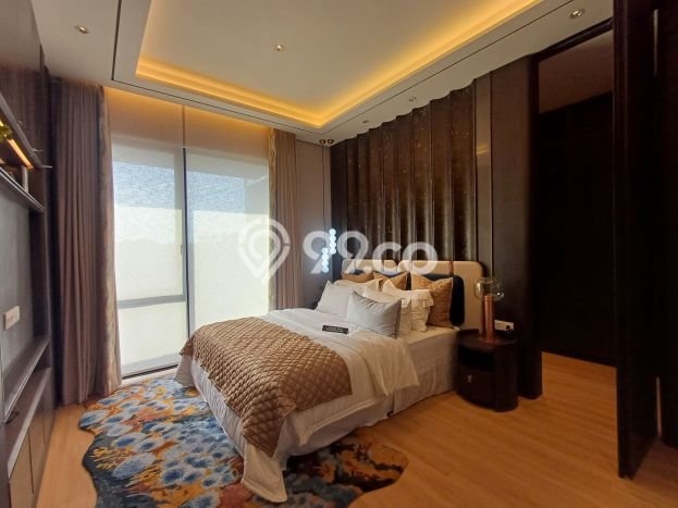 Rumah Elit LB 173m2 Siap Pakai Desain Elegan di Citraland, Surabaya Rumah Elit LB 173m2 Siap Pakai Desain Elegan di Citraland, Surabaya