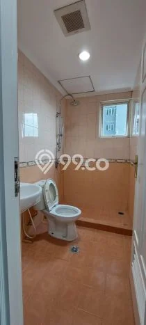 Apartemen Disewakan Murah 3 KT / 2 KM di Kelapa Gading, Jakarta Utara Apartemen Disewakan Murah 3 KT / 2 KM di Kelapa Gading, Jakarta Utara