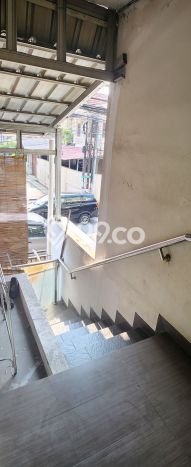 Dijual Rumah Strategis Bagus Punya 4 KT di Kelapa Gading Jakarta Utara SHM Dijual Rumah Strategis Bagus Punya 4 KT di Kelapa Gading Jakarta Utara SHM