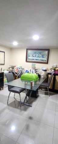 Hunian Cantik Minimalis Lb 120m2 di Kelapa Gading, Jakarta Utara Hunian Cantik Minimalis Lb 120m2 di Kelapa Gading, Jakarta Utara