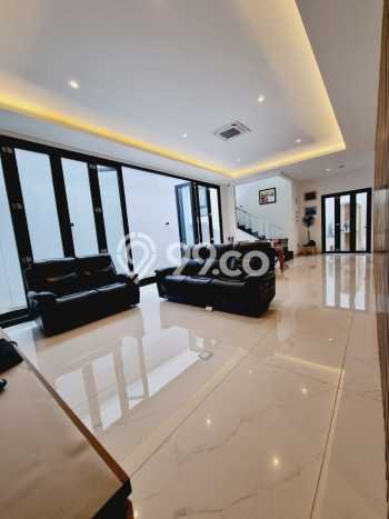 Hunian Eksklusif Dijual LT 267m2 di Johar Baru, Jakarta Pusat Hunian Eksklusif Dijual LT 267m2 di Johar Baru, Jakarta Pusat