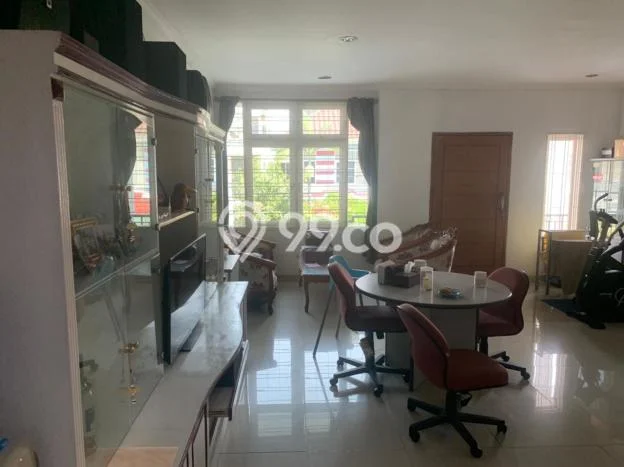 Dijual Hunian Mewah dengan Fasilitas Sekitar Lengkap di Kelapa Gading, Jakarta Utara Dijual Hunian Mewah dengan Fasilitas Sekitar Lengkap di Kelapa Gading, Jakarta Utara