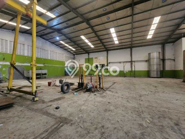 Gudang di , Luas 1250m2m², Mainroad, Area Strategis Gudang di , Luas 1250m2m², Mainroad, Area Strategis