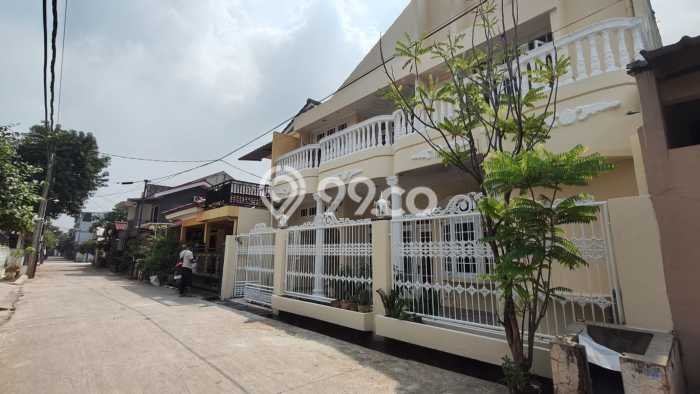 Rumah Luas Asri 3 KT Siap Pakai di Pondok Gede Bekasi Rumah Luas Asri 3 KT Siap Pakai di Pondok Gede Bekasi