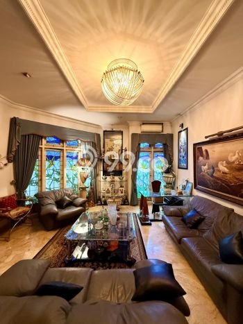 Dijual Rumah Premium dengan Fasilitas Sekitar Lengkap di Kebayoran Baru, Jakarta Selatan Dijual Rumah Premium dengan Fasilitas Sekitar Lengkap di Kebayoran Baru, Jakarta Selatan