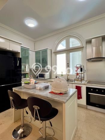 Rumah Elit Modern Siap Huni di BSD City Tangerang Rumah Elit Modern Siap Huni di BSD City Tangerang