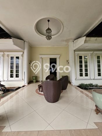 Rumah Elit LB 600m2 Siap Pakai Desain Elegan di Pejaten, Jakarta Selatan Rumah Elit LB 600m2 Siap Pakai Desain Elegan di Pejaten, Jakarta Selatan