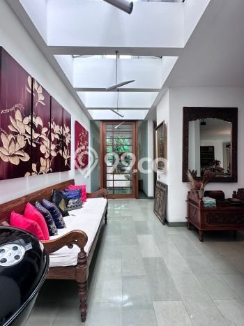 Hot Offer Hunian Premium Ideal dan Luas di Kebayoran Baru, Jakarta Selatan Hot Offer Hunian Premium Ideal dan Luas di Kebayoran Baru, Jakarta Selatan