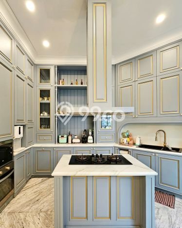 Hunian Elit LB 695m2 Siap Pakai Desain Elegan di Pejaten, Jakarta Selatan Hunian Elit LB 695m2 Siap Pakai Desain Elegan di Pejaten, Jakarta Selatan