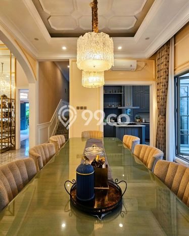 Hunian Elit LB 695m2 Siap Pakai Desain Elegan di Pejaten, Jakarta Selatan Hunian Elit LB 695m2 Siap Pakai Desain Elegan di Pejaten, Jakarta Selatan