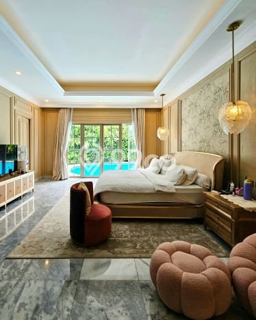 Hunian Elit LB 695m2 Siap Pakai Desain Elegan di Pejaten, Jakarta Selatan Hunian Elit LB 695m2 Siap Pakai Desain Elegan di Pejaten, Jakarta Selatan