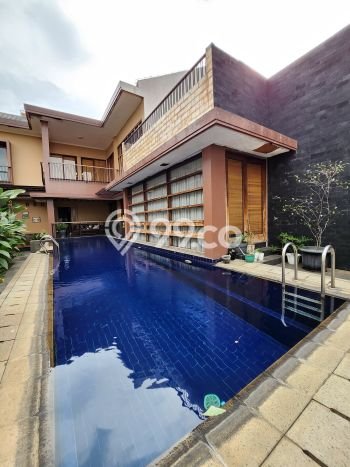 Rumah Elit LB 650m2 Siap Pakai Desain Elegan di Lubang Buaya, Jakarta Timur Rumah Elit LB 650m2 Siap Pakai Desain Elegan di Lubang Buaya, Jakarta Timur