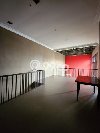 Rumah Elit LB 650m2 Siap Pakai Desain Elegan di Lubang Buaya, Jakarta Timur Rumah Elit LB 650m2 Siap Pakai Desain Elegan di Lubang Buaya, Jakarta Timur