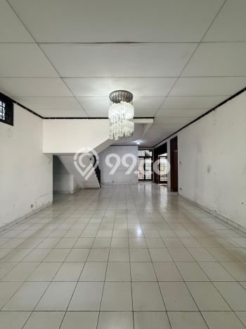 Siap Huni Hunian Elit 4 Kamar di Kebayoran Baru Dekat ke Mana Pun Siap Huni Hunian Elit 4 Kamar di Kebayoran Baru Dekat ke Mana Pun
