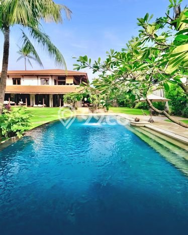 Hunian Strategis 5 KT LB 1130m2 Kondisi Bagus di Pejaten Hunian Strategis 5 KT LB 1130m2 Kondisi Bagus di Pejaten