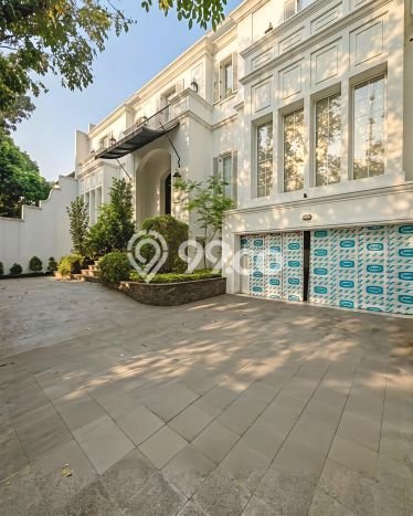Siap Huni Hunian Elit 5 Kamar di Menteng Dekat ke Mana Pun Siap Huni Hunian Elit 5 Kamar di Menteng Dekat ke Mana Pun